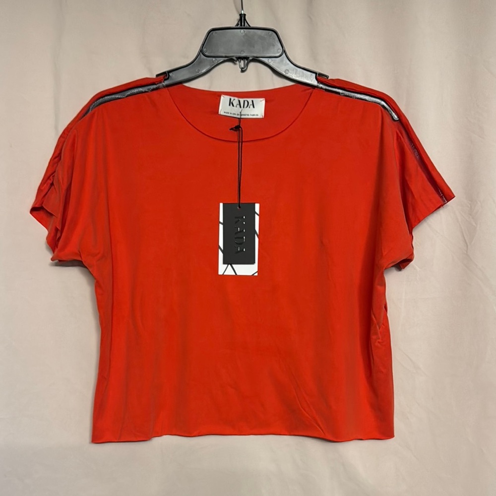 NWT KADA The Infinity Tee Crop Top, Size L, Color Cherry ( Dark Orange )